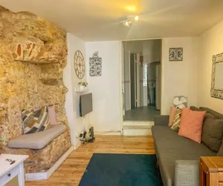 Historical Bica - 3 Bedroom Appartement *